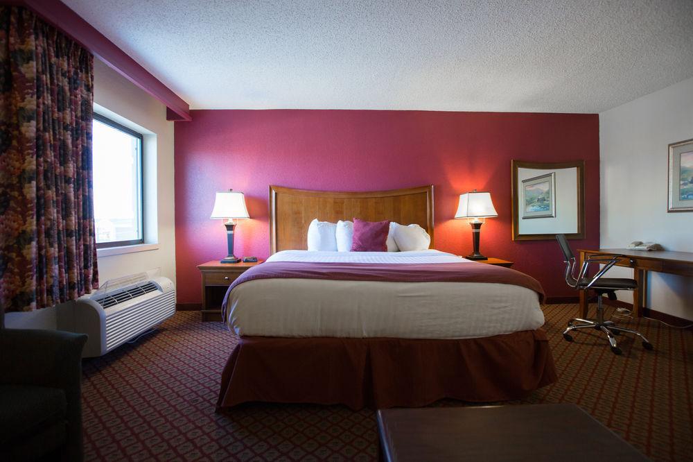Econo Lodge Inn & Suites Джоплин Экстерьер фото